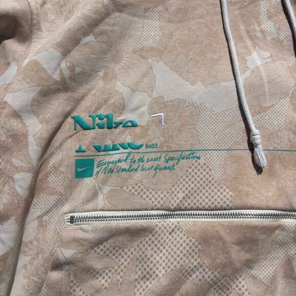 Nike Dri Fit Men’s Standard Issue Aop Halftone Grid Hoodie Beige L - Picture 8 of 9